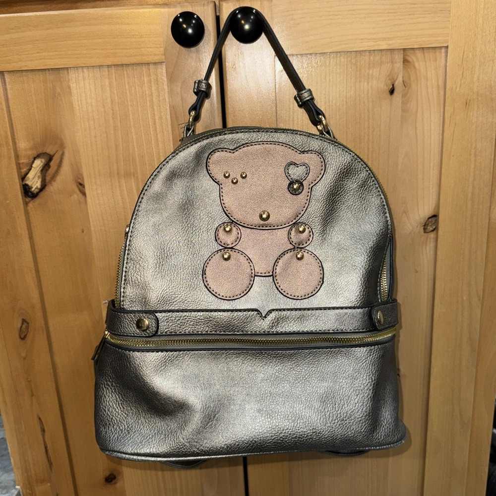 Metallic Pewter Teddy Bear‎ Backpack Faux Leather Shoulder Straps Zip Up Gray